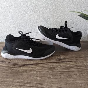 NIKE FREE RUN YOUTH